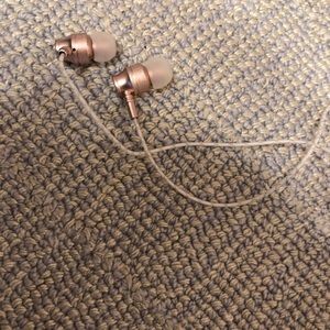 NEVER USED Rose Gold Earbuds